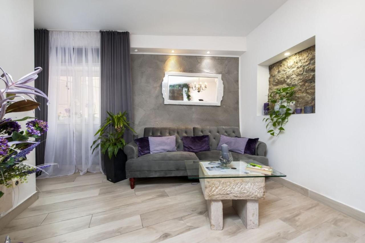 Apartments Casa Ivona Rovigno Esterno foto